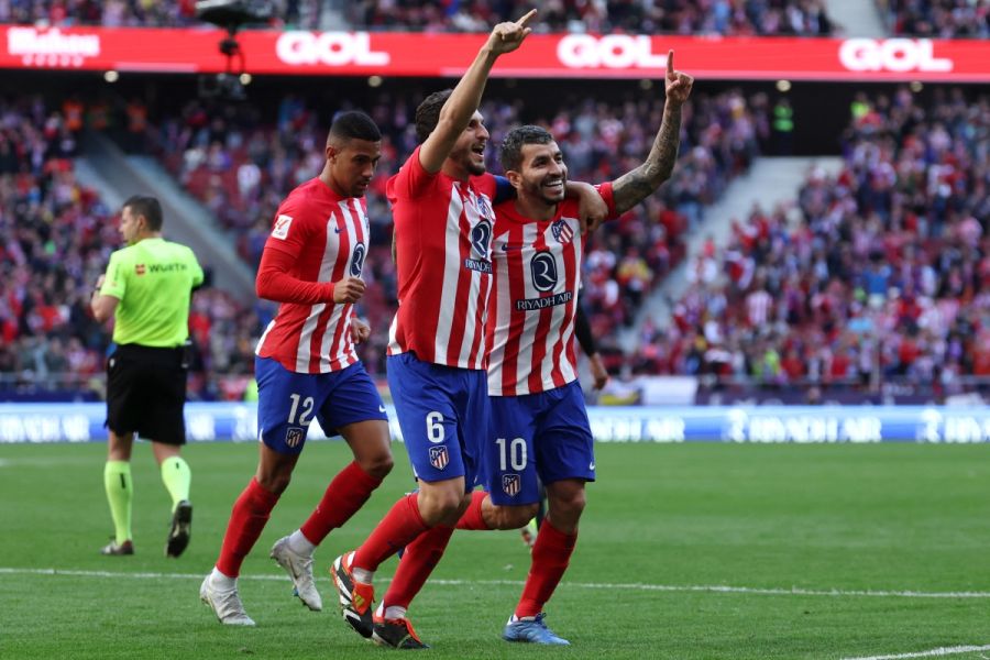 Simeone met un coup d'arrêt aux rumeurs sur Alvarez