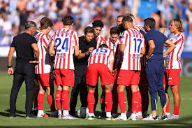 Simeone Viré après un Incident avec les Supporters à Anfield
